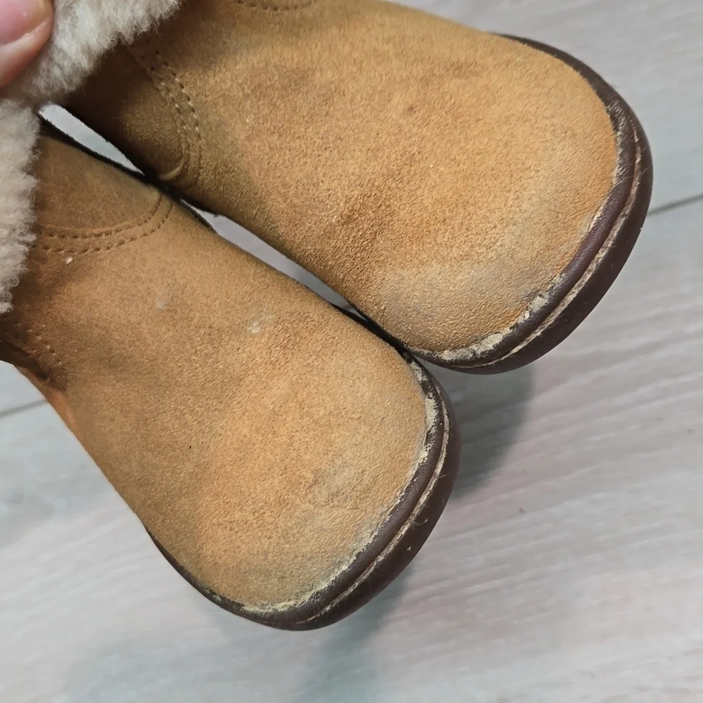 Ugg Australia Jorie II Kids Girl Leather Sheepskin Boots shoes sz 8 Toddler